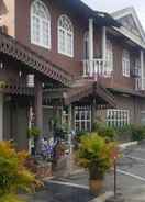 Exterior view HOTEL SHAFURA 2