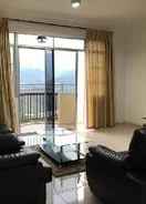 Other 3 Rooms Apt @ Crown Imperial Court