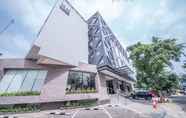 อื่นๆ 3 All Nite & Day Residence Kebon Jeruk Jakarta