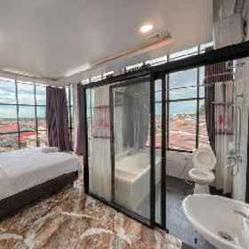 Other1Holykost Setia Kawan,辛卡旺飯店