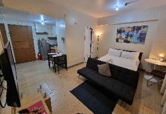 Others 6 Palm Tree Studio Condo  at Manila Airport by Beth