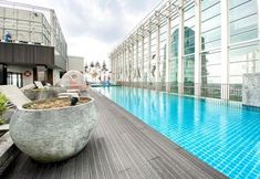 Others 7 Suasana Suite by UHA