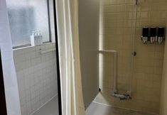 Lain-lain 3 Retreat Narita