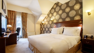 Bedroom DoubleTree by Hilton Hotel Sighisoara - Cavaler