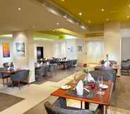 Restaurant 2 Eastin Residences Muscat