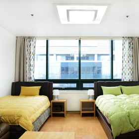 Guest Room 1 SH Seoul Hostel, Sinchon Budaejjigae Hotels