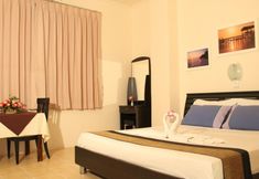 อื่นๆ 6 San Antonio Beach Guesthouse