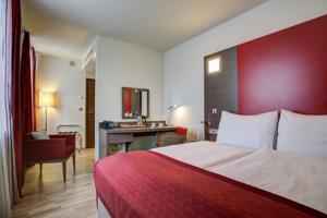 Kamar Tidur 4 FourSide Hotel Vienna City Center