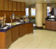 Restaurant 3 Courtyard by Marriott Bethlehem Lehigh Valley/I-78