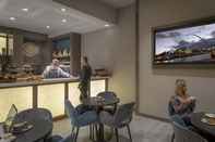 Bar, Cafe and Lounge Maldron Hotel Newcastle