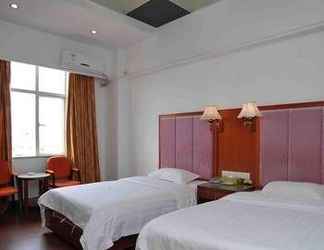 Kamar Tidur 2 Pearl Hotel