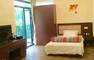 Bedroom 4 CTN Hotels