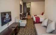 Lain-lain 3 The Platinum Hotel & Suites