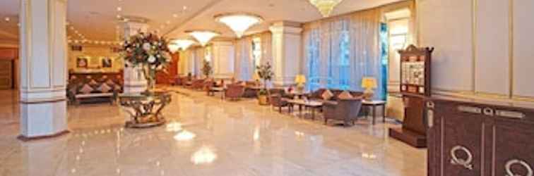 Sảnh chờ Royal Casablanca Hotel