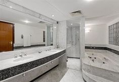 객실 내 욕실 2 Hotel Golden Park Internacional Foz & Convenções By Nacional Inn