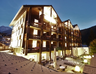 ภายนอกอาคาร 2 Hotel Metropol Saas-Fee