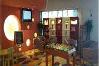 Lobby Tianjin Binhai Saint Light Hotel