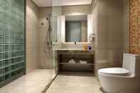 In-room Bathroom Holiday Inn Express Hefei North