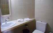 Toilet Kamar 3 Green Park