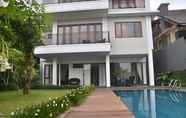 อื่นๆ 2 Asri Villa 5 Bedroom with a Private Pool