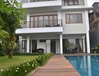 Lainnya 2 Asri Villa 5 Bedroom with a Private Pool