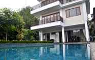 Others 3 Asri Villa 5 Bedroom with a Private Pool