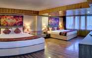 Bedroom 2 Yashshree Mall Road Darjeeling