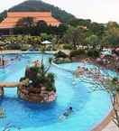 SWIMMING_POOL Try Palace Resort & Spa