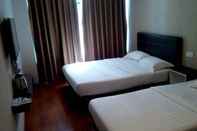 Lainnya M Empire Motel