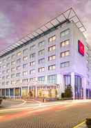 EXTERIOR_BUILDING Ramada by Wyndham Amsterdam Airport Schiphol