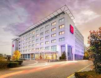 Exterior 2 Ramada by Wyndham Amsterdam Airport Schiphol