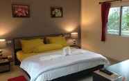 Others 7 Bed & Breakfast To-Co