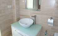In-room Bathroom 3 Country House Taitung