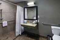 In-room Bathroom The Verve Hotel Boston Natick, Tapestry Collection by Hilton