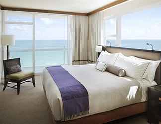 Kamar Tidur 2 迈阿密海滩卡利伦康体酒店度假村(Carillon Miami Wellness Resort)