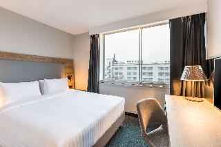 Sảnh chờ 4 Park Inn by Radisson Hotel & Conference Centre London Heathrow