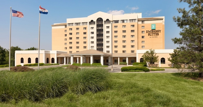 Khác Embassy Suites Kansas City International Airport