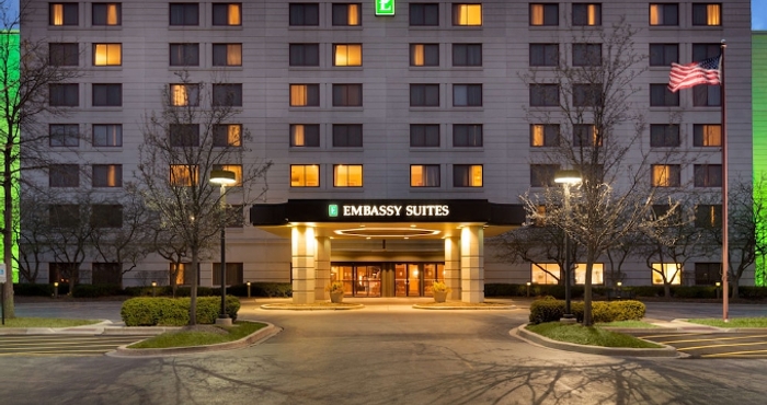 Exterior Embassy Suites by Hilton Chicago North Shore Deerfield