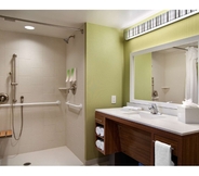 ห้องน้ำภายในห้อง 3 Home2 Suites by Hilton Biloxi North-Diberville