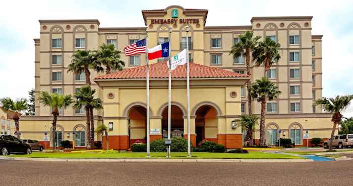 Luar Bangunan Embassy Suites by Hilton Laredo