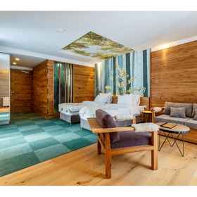 Pino Nature Hotel 1, Hotel Lapangan Terbang Antarabangsa Sarajevo (SJJ)