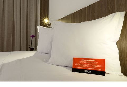 Bedroom Ramada Encore by Wyndham Osasco