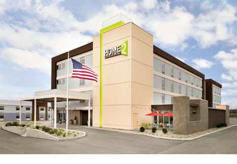 Functional Hall Home2 Suites by Hilton Cleveland Beachwood