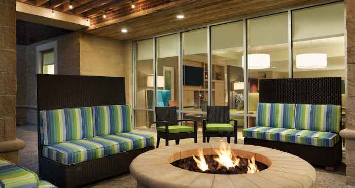 Lobby Home2 Suites by Hilton Middleburg Heights Cleveland