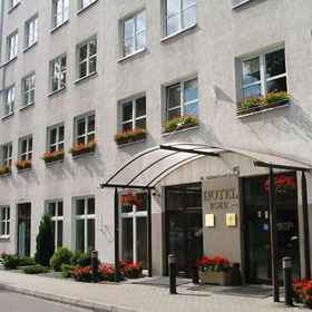 Rokk 1, Hotel Vanilla Aparthotel