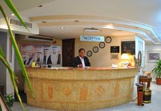 อื่นๆ 3 Candles