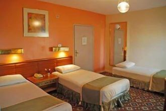 อื่นๆ 4 Candles