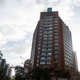 Ambassador Suites1 , 飯店苏克雷广场