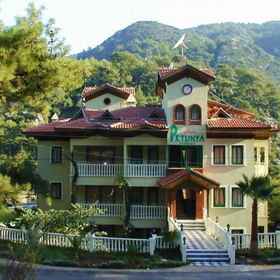 Club Petunya Apart1 , 飯店图伦奇海滩