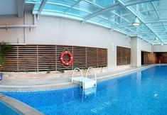 อื่นๆ 7 999 Royal Suites & Towers